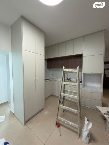 דירה, קדושי קהיר 11, רוטשילד עצמאות, בת ים