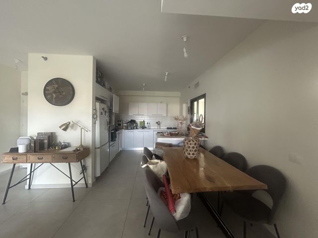 דירה, הדרים 2, מגדיאל, הוד השרון