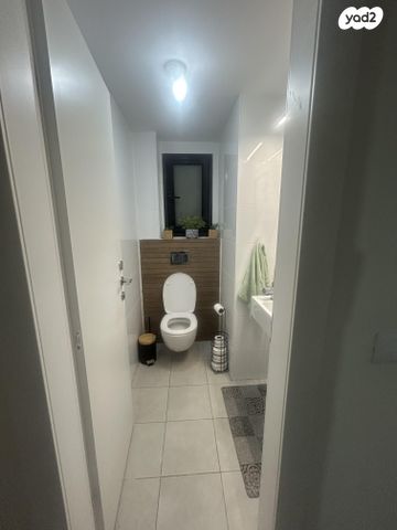 דירה, הדרים 2, מגדיאל, הוד השרון