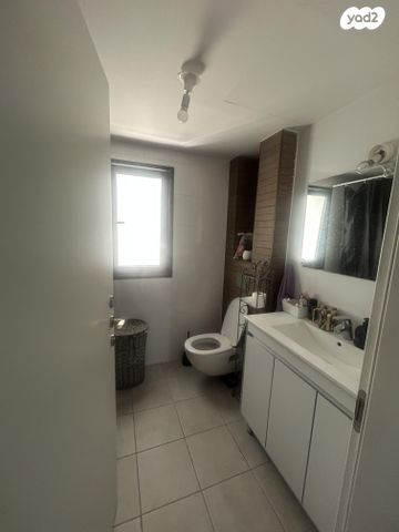 דירה, הדרים 2, מגדיאל, הוד השרון