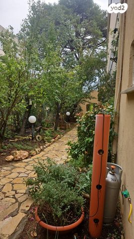 דירה, רחל 34, כרמליה, חיפה