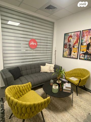 דוד סחרוב 19