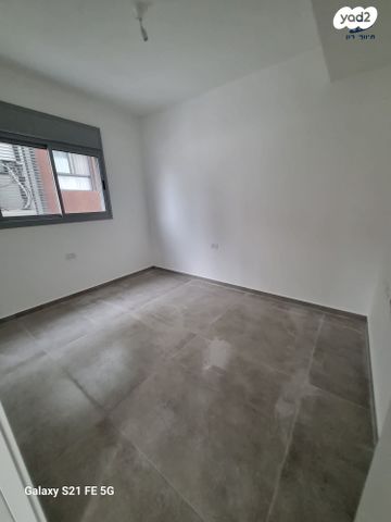 דירה, המעיין, ארלוזורוב, גבעתיים