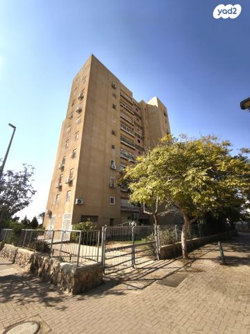 דירה, תפוח, חלמיש, ערד