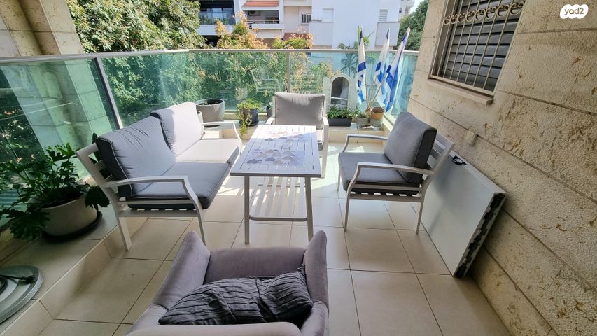 דירה, בוסל 11, פועלים ב, כפר סבא