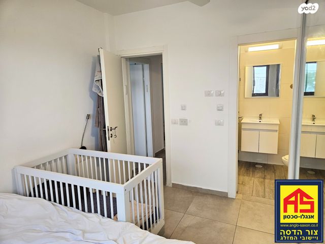 דירה, סנסן, צור הדסה