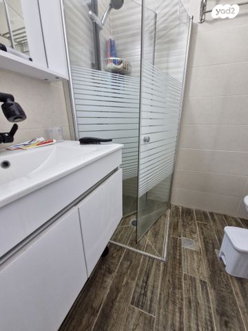 דירת גן, השקד, עין שרה, נהריה