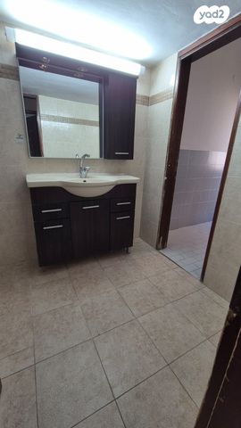 דירה, שמעון דהאן, קרית שמואל, טבריה