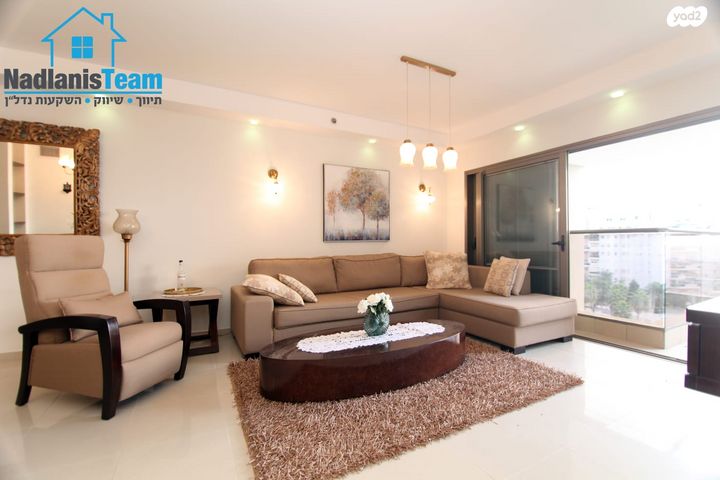 דירה, אהוד מנור, עיר ימים, נתניה