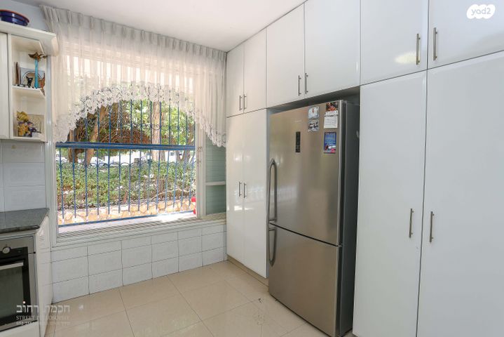 דירה, האם, נווה יהושע, ערמונים, רמת גן