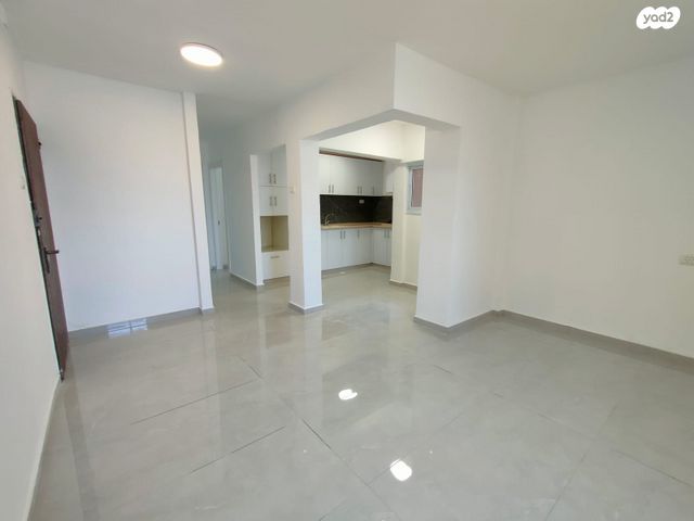 דירה, דימונה