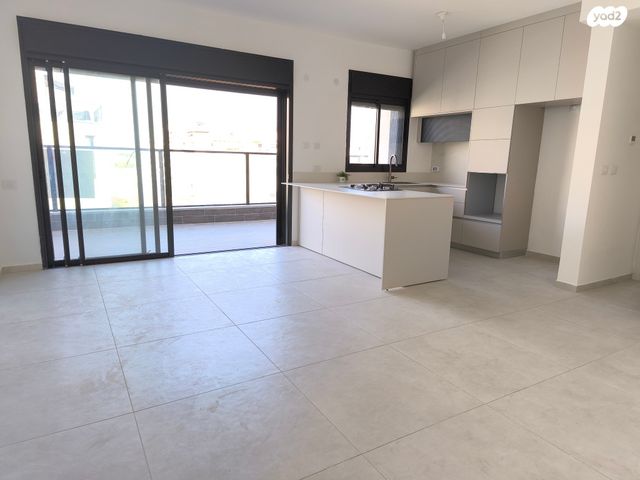 דירה, משה וילנסקי, נווה זמר, רעננה