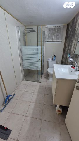 דירת גן, גוש עציון, קרית שמואל, טבריה