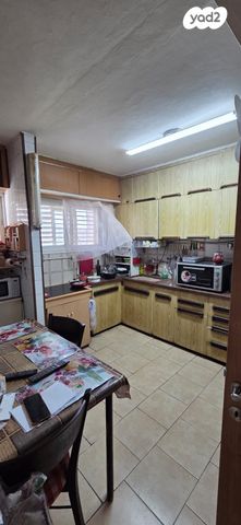 דירה, הדקל, כרמיאל