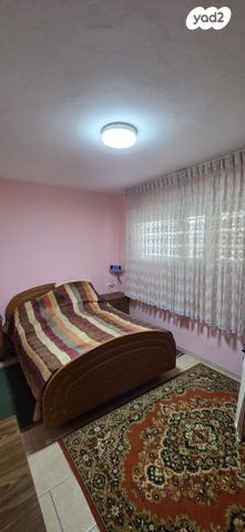 דירה, הדקל, כרמיאל