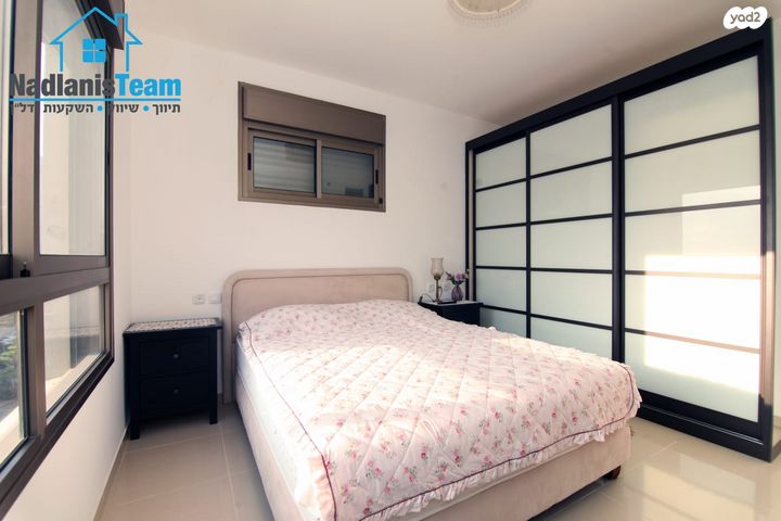 דירה, אהוד מנור, עיר ימים, נתניה