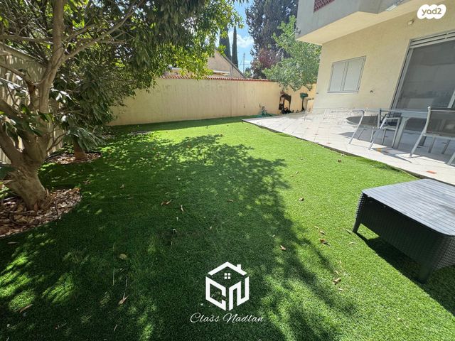 דו משפחתי, רמת חן, רמת גן