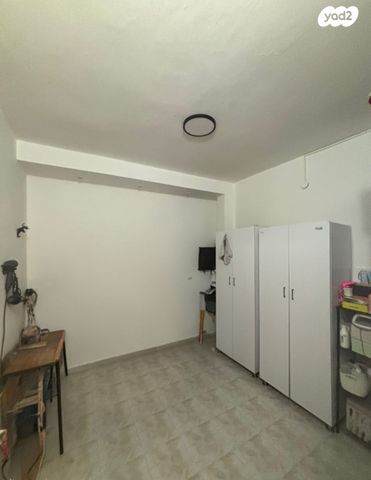 דירה, כצנלסון, שכונה א', באר שבע