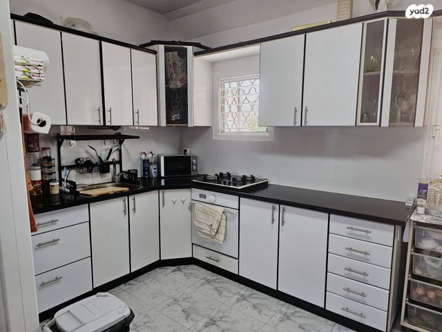 דירה, כצנלסון, שכונה א', באר שבע