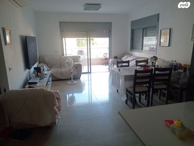 דירה, ארלוזורוב, גבעתיים