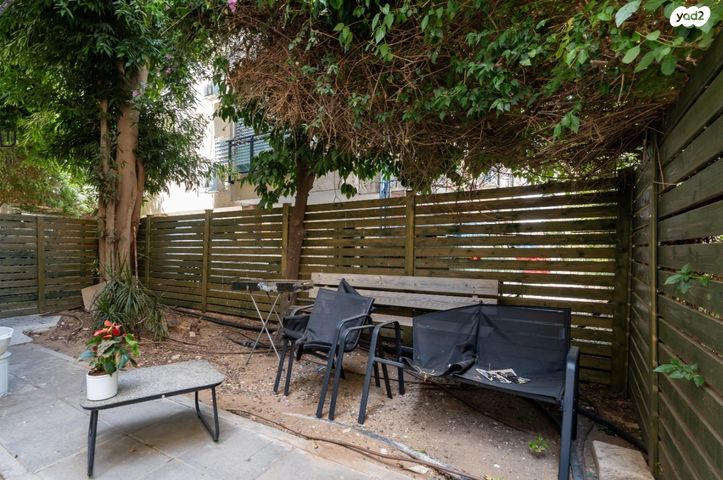 דירת גן, שדרות רוטשילד 109, לב תל אביב, לב העיר צפון, תל אביב יפו