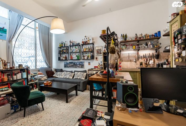 דירת גן, שדרות רוטשילד 109, לב תל אביב, לב העיר צפון, תל אביב יפו