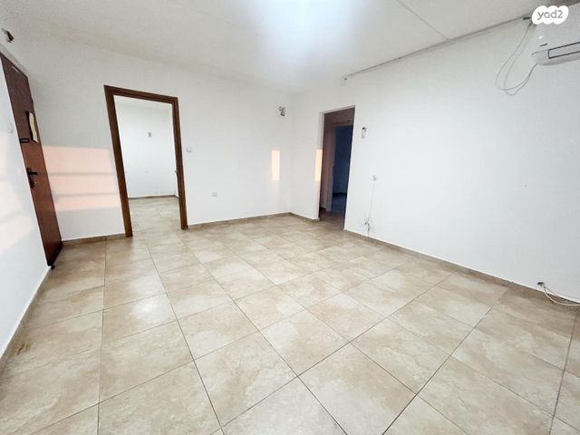 דירה, כרמיאל