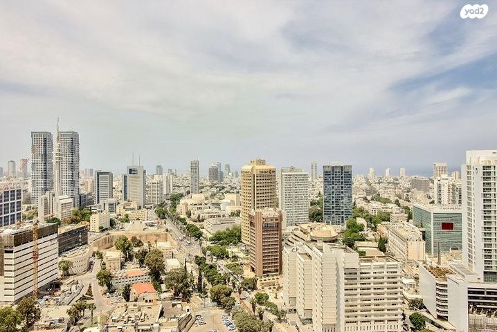 דירה, דרך מנחם בגין 144, מונטיפיורי, הרכבת, תל אביב יפו