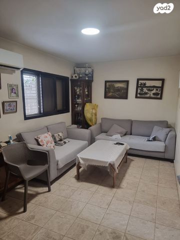 דירה, חיסין, תקומה / קרית חזני, פתח תקווה