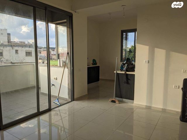 דירה, הרצל 121, גבעת הרצל, אזור המלאכה יפו, תל אביב יפו