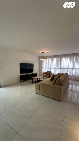 גג/ פנטהאוז