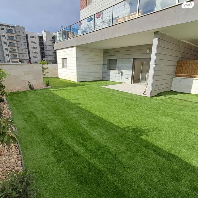 דירת גן, קרית גת