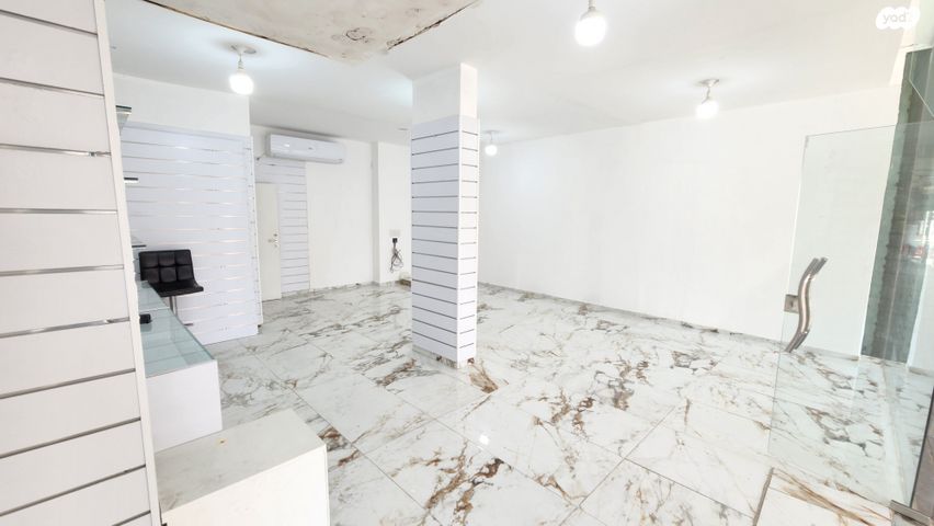 חנויות/ שטח מסחרי, בלפור, דרום מערב ותיק, בת ים