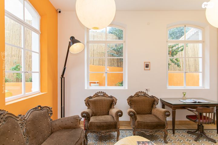 בית מלון, י.ל. פרץ 15, חיפה