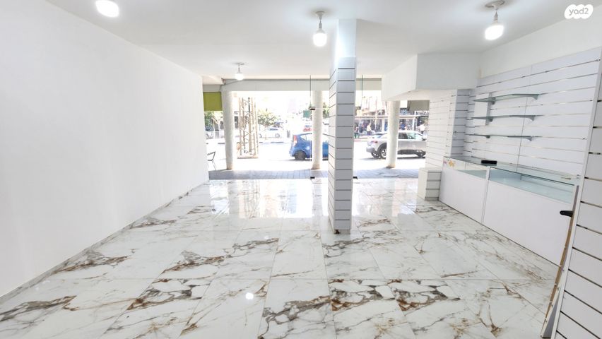 חנויות/ שטח מסחרי, בלפור, דרום מערב ותיק, בת ים