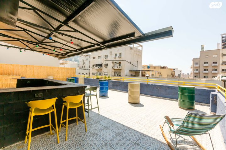 משרדים, הבנקים, שער פלמר, תחנת רכבת השמונה, חיפה