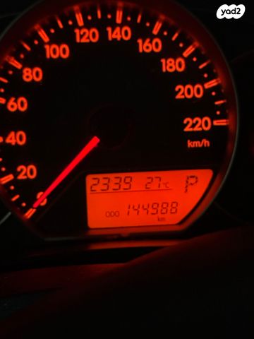 מודעת רכב טויוטה ורסו-S