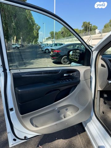 קרייזלר גראנד וויאג'ר