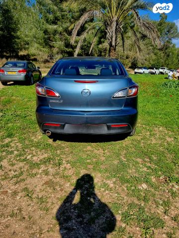 מאזדה 3