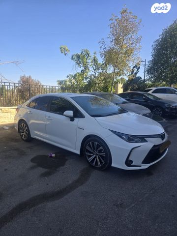 טויוטה קורולה
