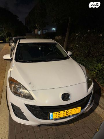 מודעת רכב מאזדה 3