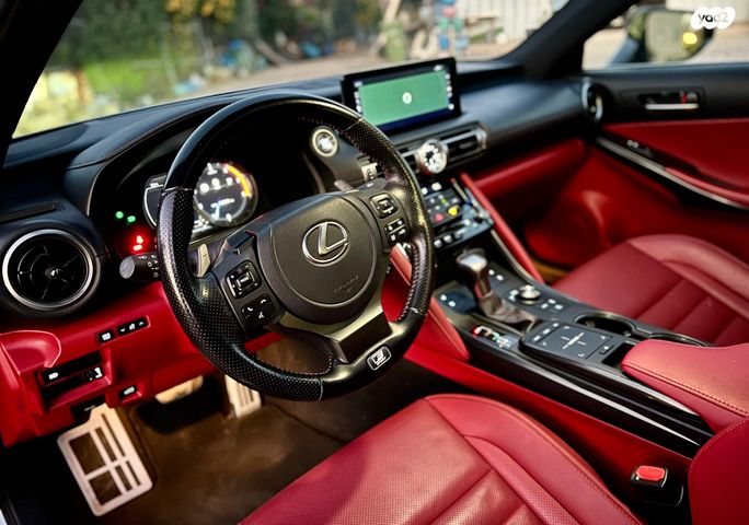 מודעת רכב לקסוס IS