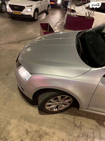 סקודה אוקטביה 