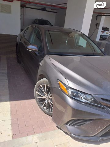 מודעת רכב טויוטה קאמרי