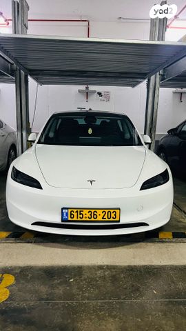מודעת רכב טסלה מודל 3
