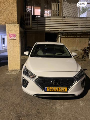 יונדאי איוניק