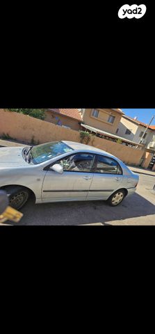 טויוטה קורולה