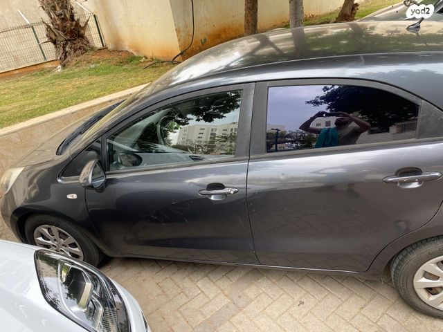 מודעת רכב קיה ריו