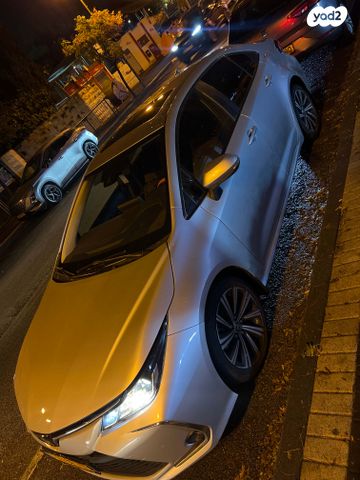 מודעת רכב טויוטה קורולה