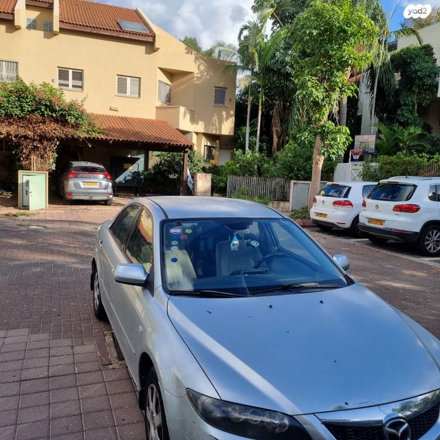 מודעת רכב מאזדה 6